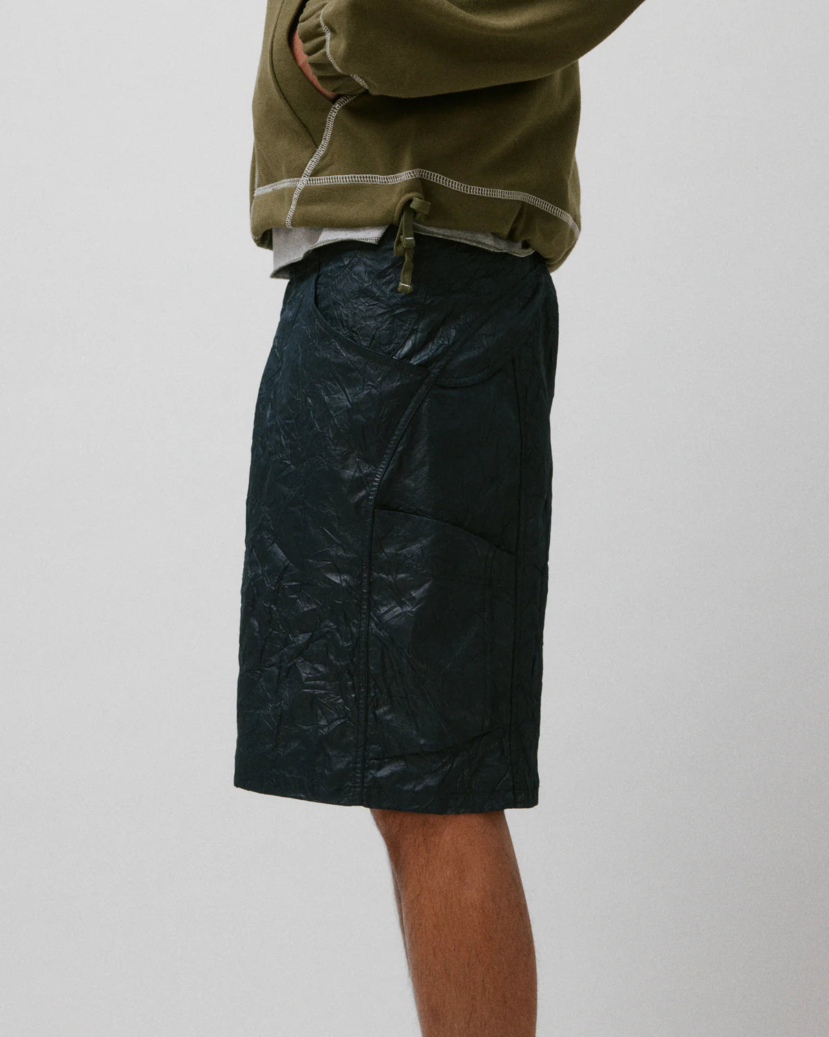 Wrinkle Welder Short Black