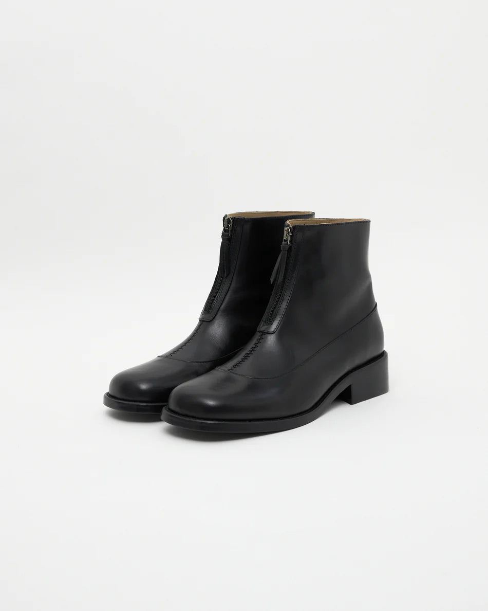 Paracia Cove Boot Pull Up Leather Black
