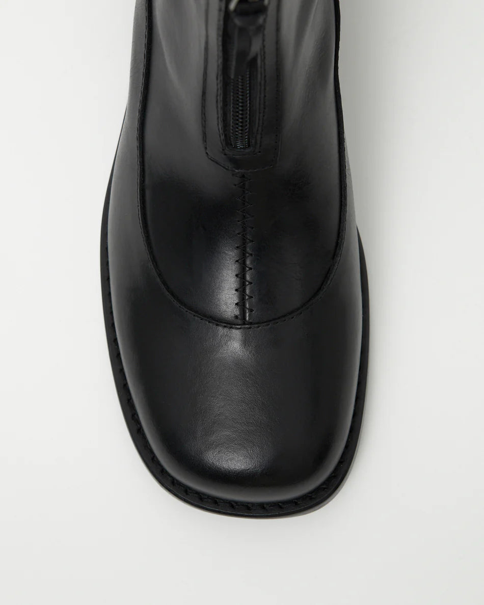 Paracia Cove Boot Pull Up Leather Black