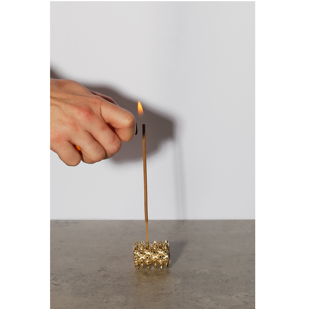 Bleue Burnham Incense Holder