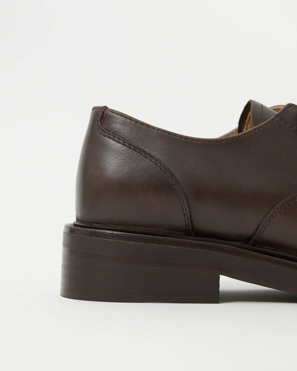 Paracia Mid-Heel Derby Mud