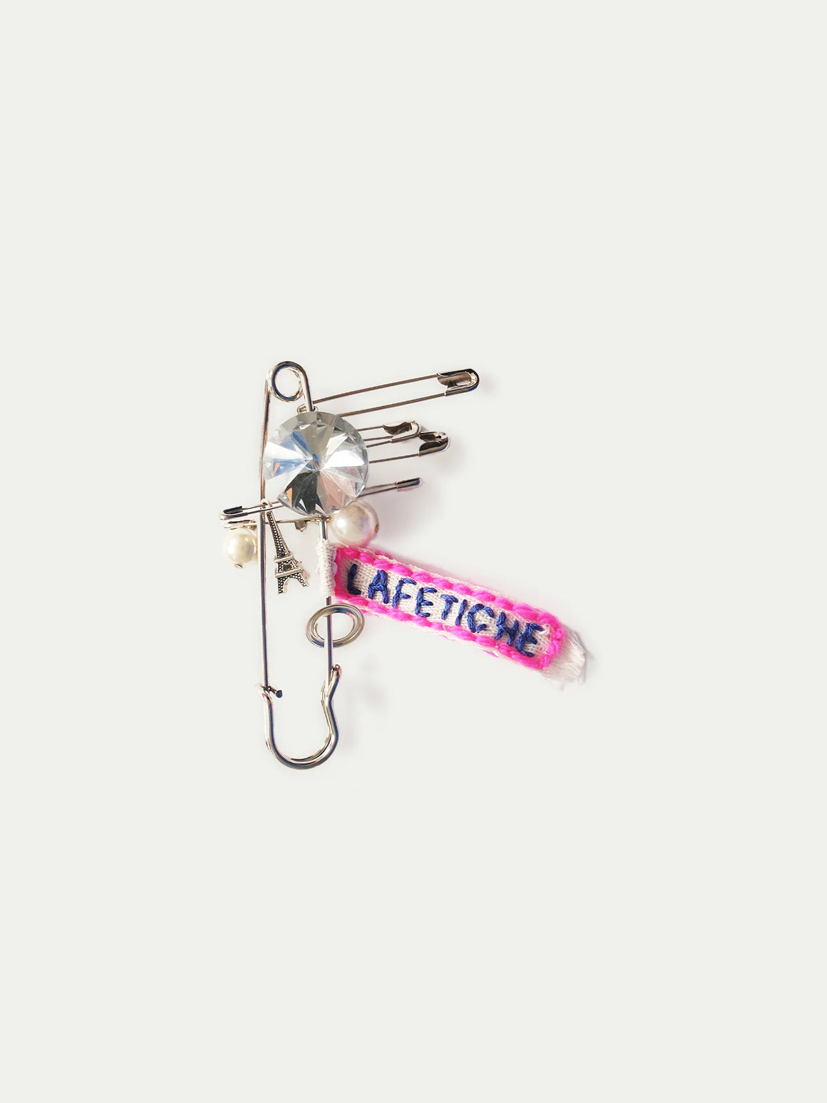 Tati Kilt Pin Charm
